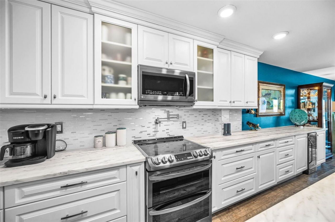140 Marcdale Boulevard, Indian Rocks Beach, FL 33785 Photo