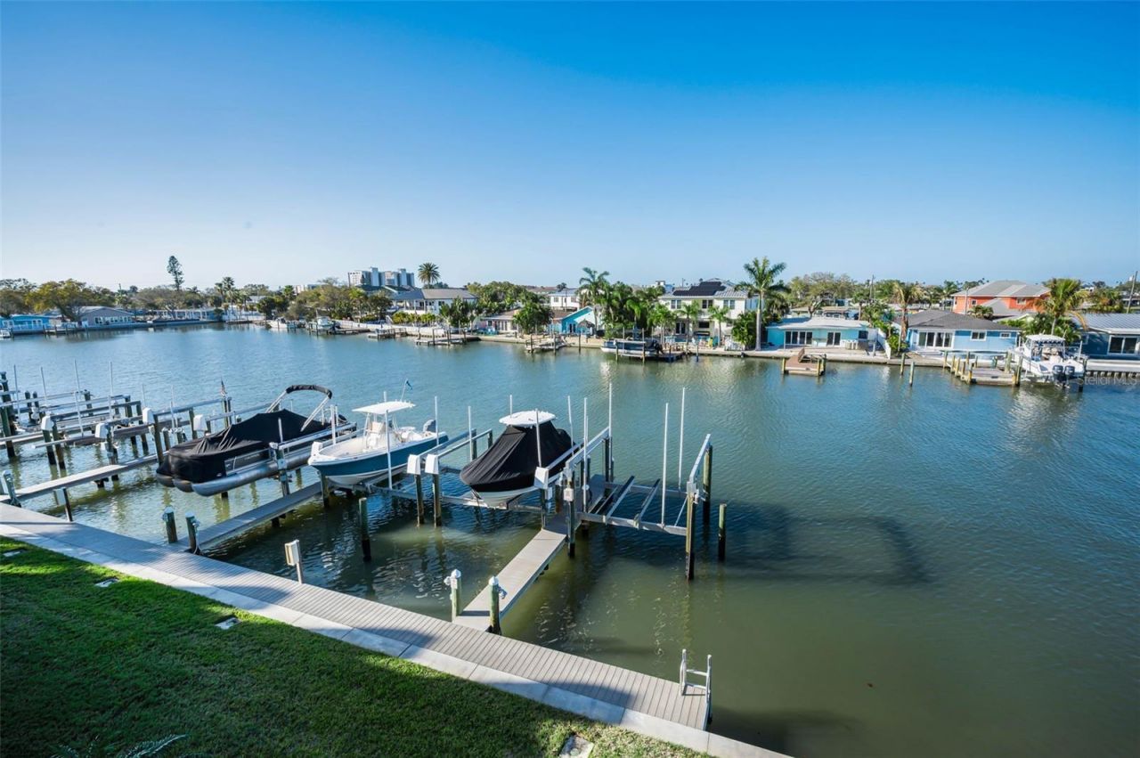 140 Marcdale Boulevard, Indian Rocks Beach, FL 33785 Photo
