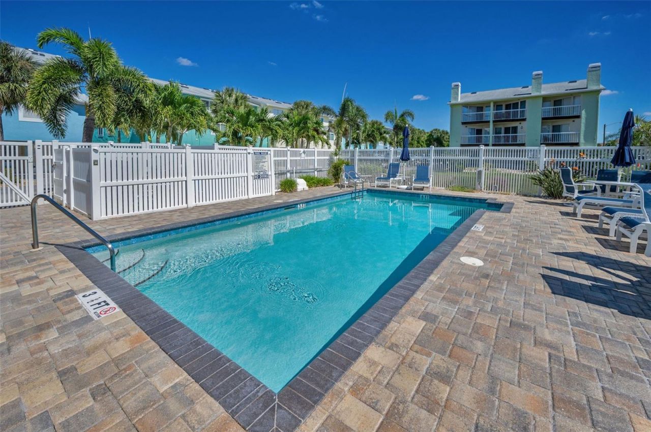 140 Marcdale Boulevard, Indian Rocks Beach, FL 33785 Photo
