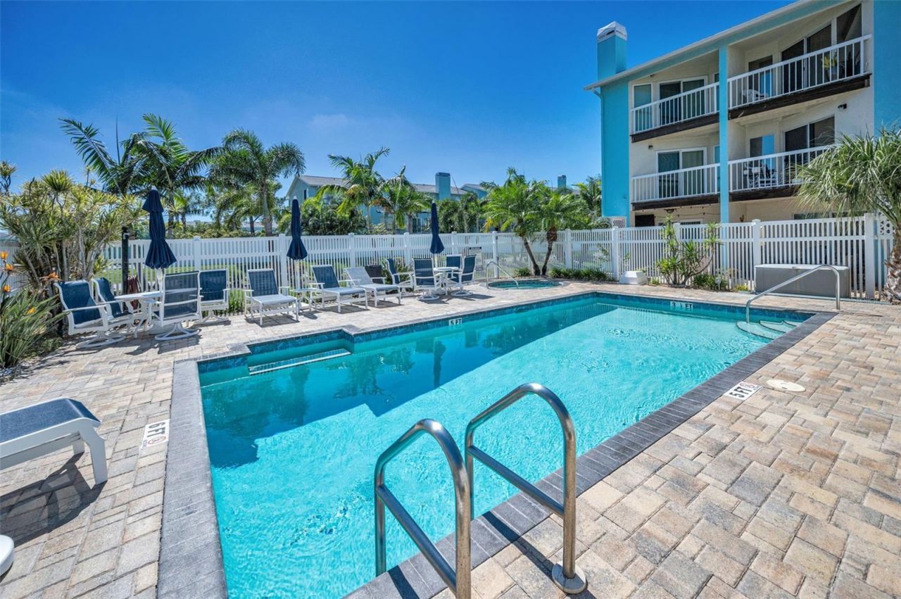 140 Marcdale Boulevard, Indian Rocks Beach, FL 33785 Photo