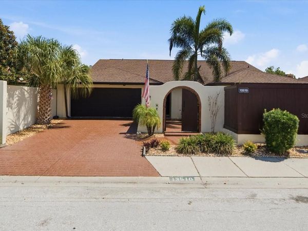 13510 AVISTA DRIVE , TAMPA, FL 33624