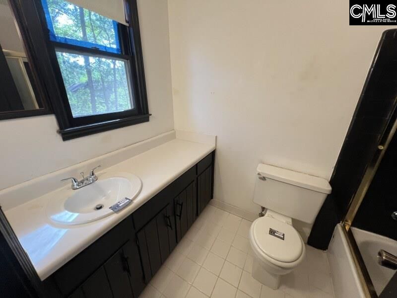 119 Rodborough Road  Photo 29