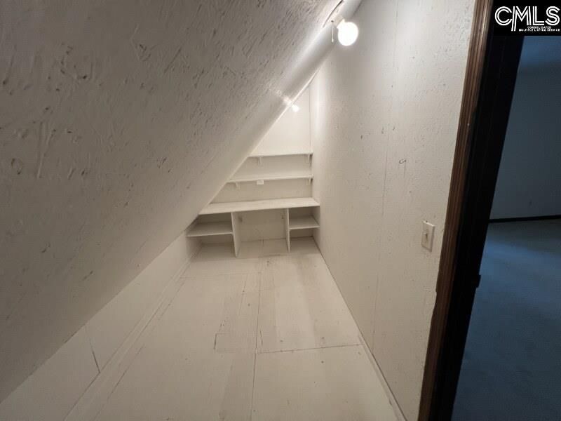 119 Rodborough Road  Photo 32