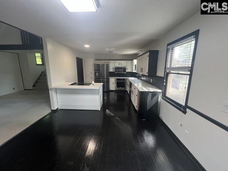 119 Rodborough Road  Photo 8
