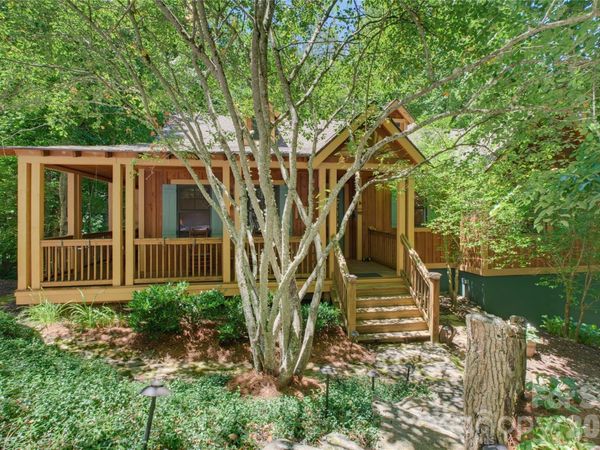 112 Boulder Creek Lane, Tuckasegee, NC 28783