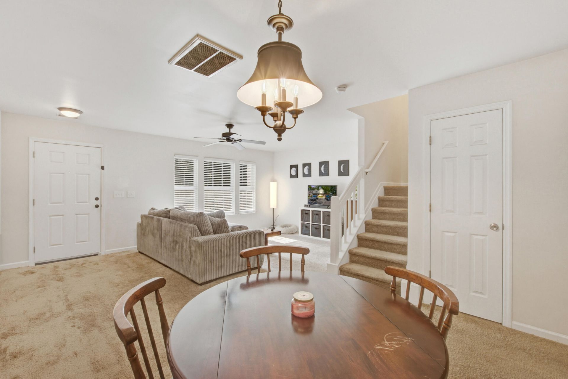 1204 Pine Bluff Drive Photo 10