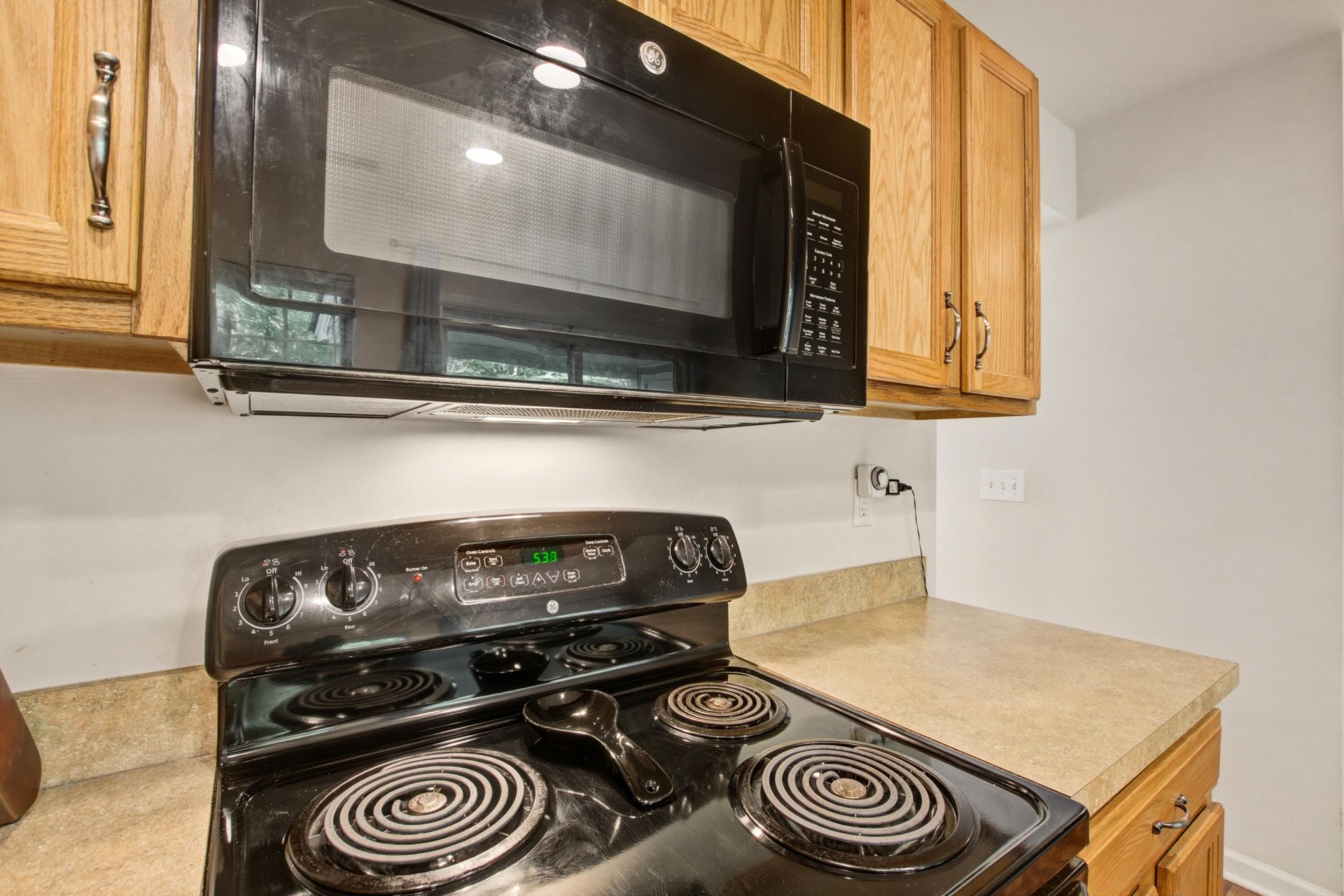 1204 Pine Bluff Drive Photo 16