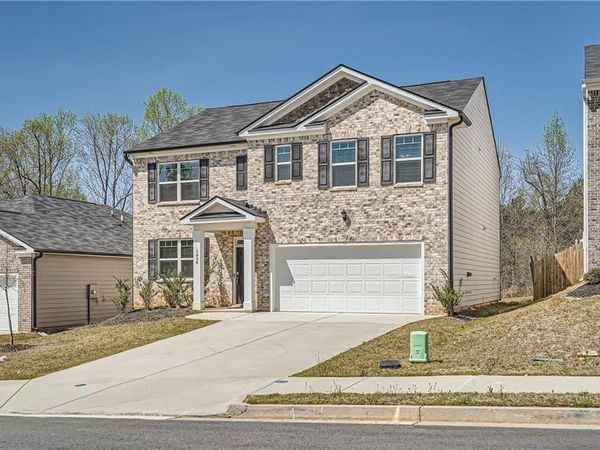 1936 Waycross Lane , Dacula, GA 30019