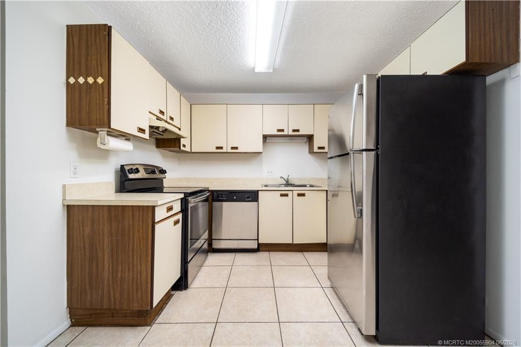 1240 SE Saint Lawrence Way, Stuart, FL 34997 Photo