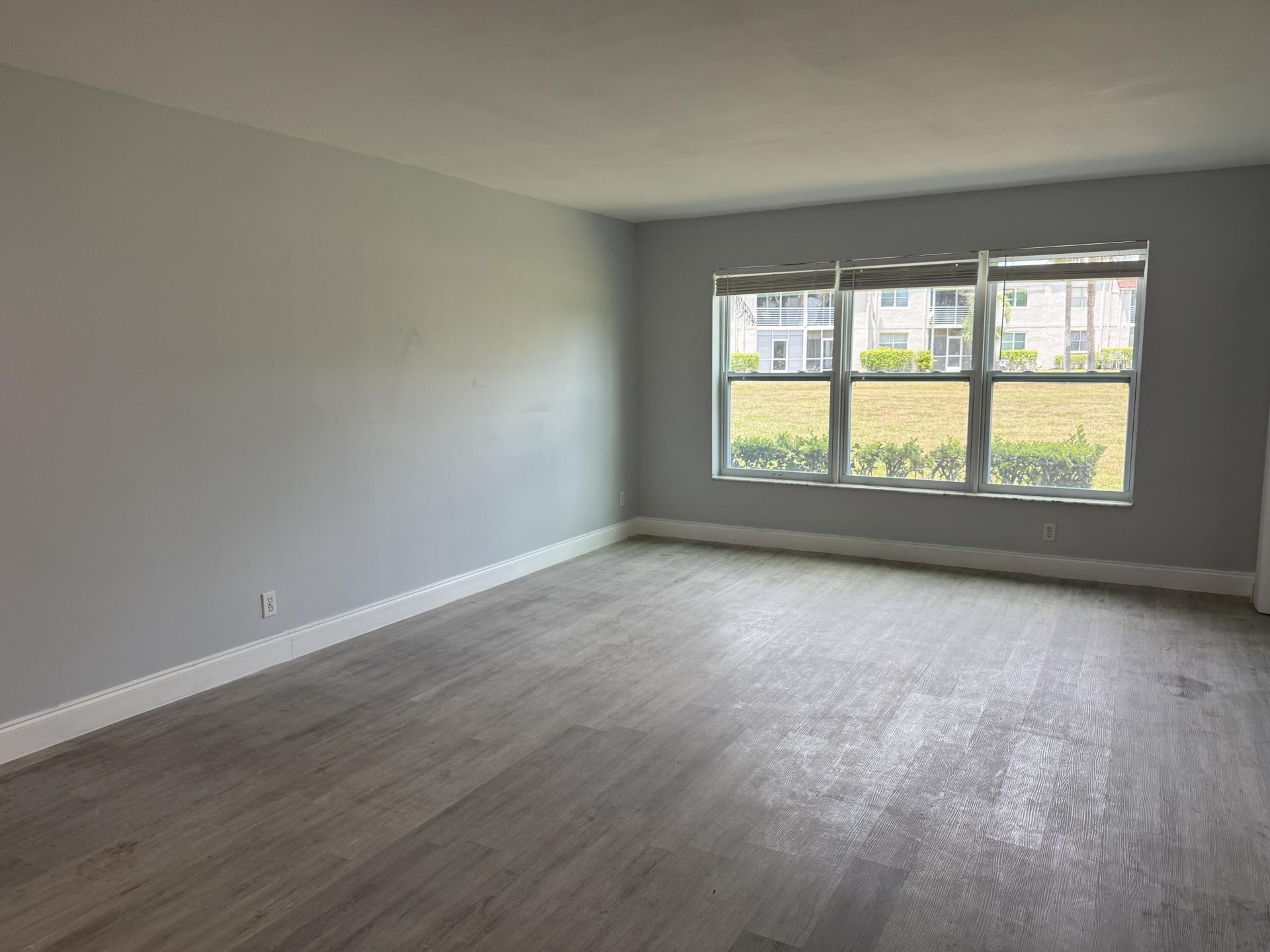 7355 Woodmont Terrace, Unit 107, Tamarac, FL 33321 Photo