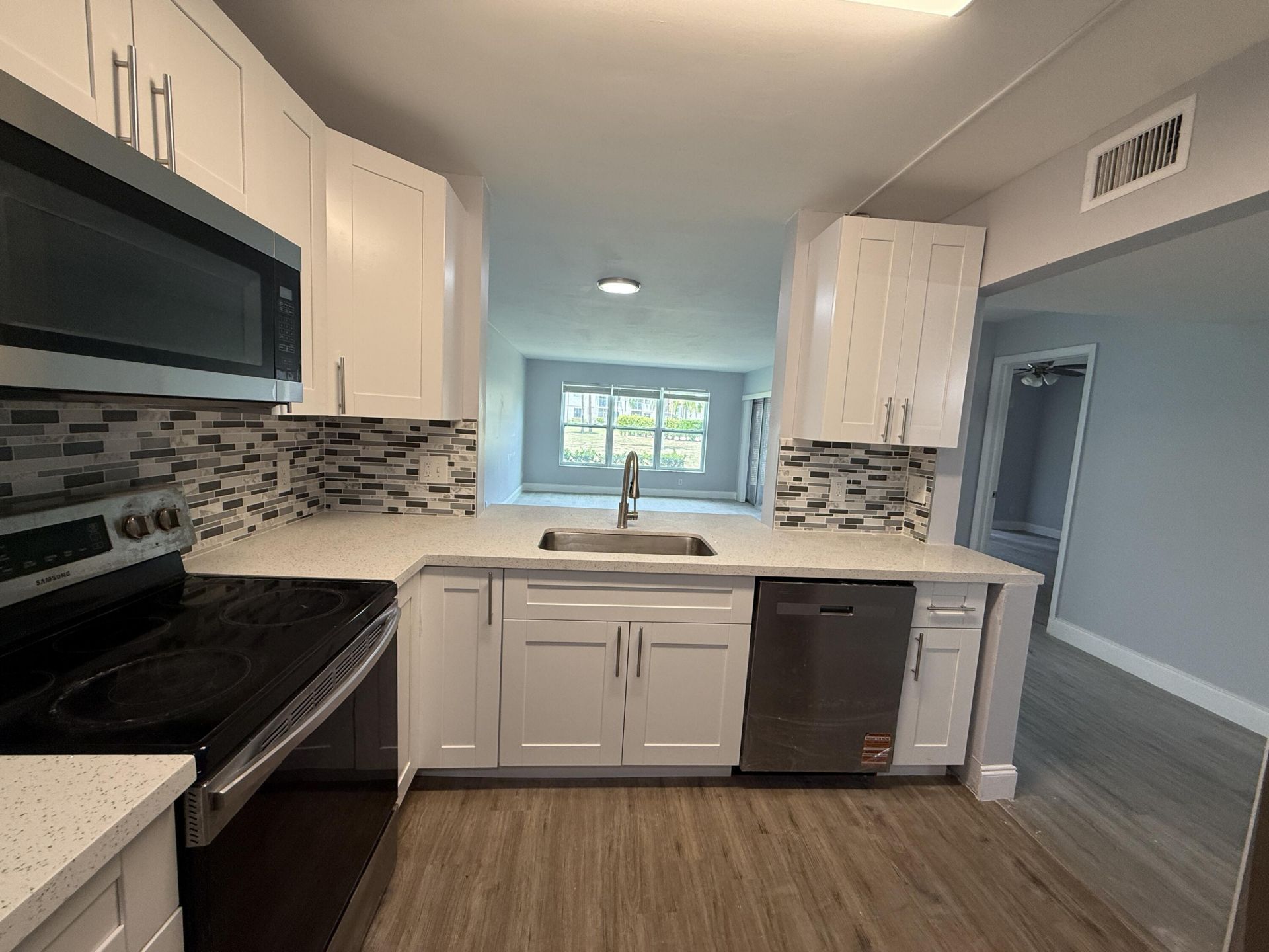 7355 Woodmont Terrace, Unit 107, Tamarac, FL 33321 Photo