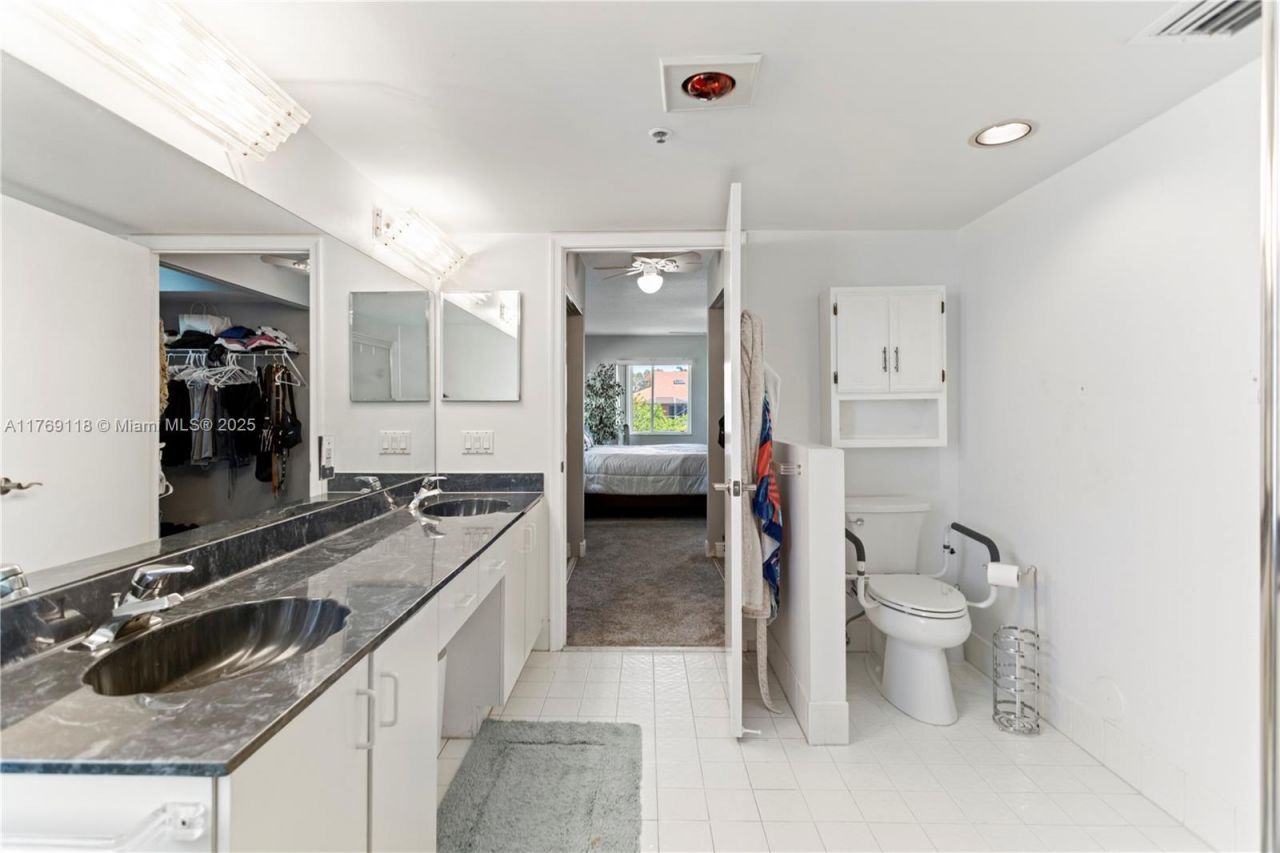 5876 Regal Glen Dr, Unit 101, Boynton Beach, FL 33437 Photo