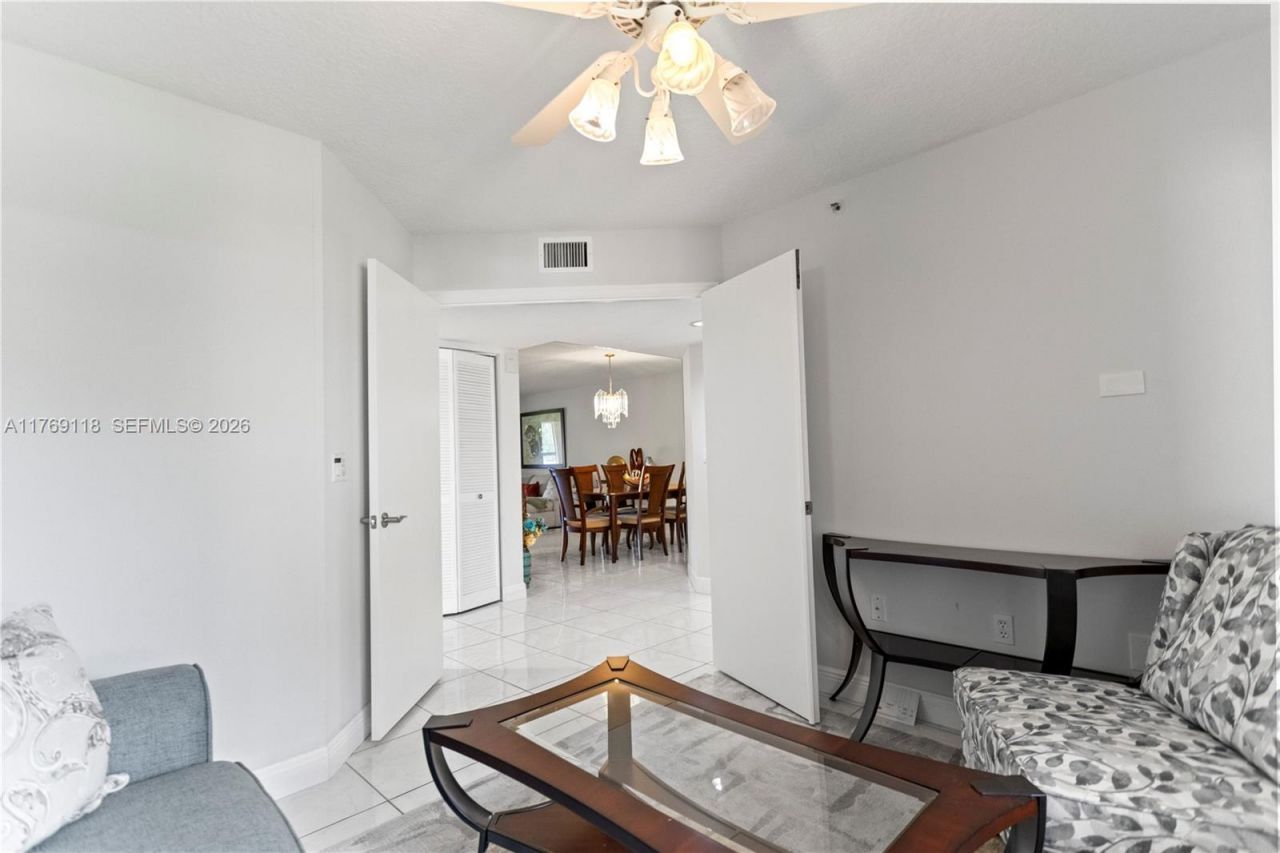 5876 Regal Glen Dr, Unit 101, Boynton Beach, FL 33437 Photo