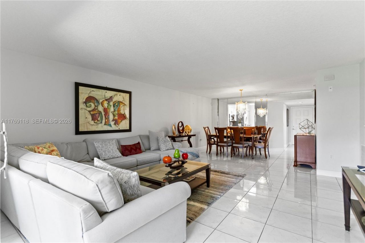 5876 Regal Glen Dr, Unit 101, Boynton Beach, FL 33437 Photo