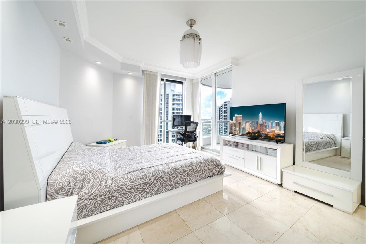 21050 Point Pl , Unit 2601, Aventura, FL 33180 Photo