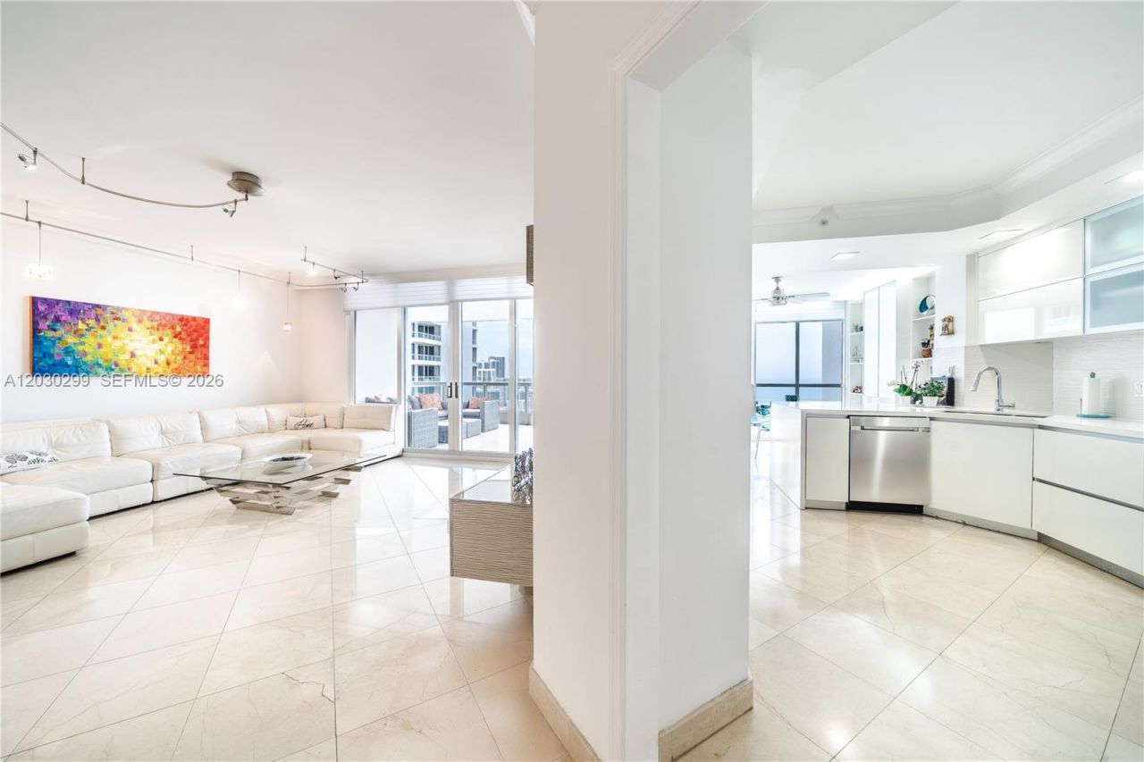 21050 Point Pl , Unit 2601, Aventura, FL 33180 Photo