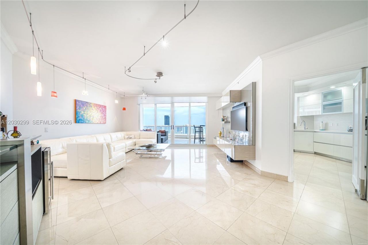 21050 Point Pl , Unit 2601, Aventura, FL 33180 Photo