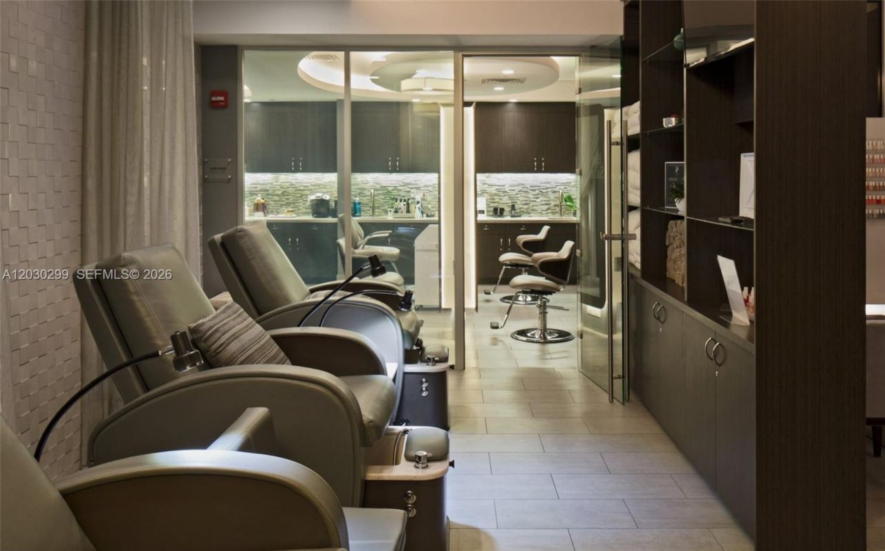 21050 Point Pl , Unit 2601, Aventura, FL 33180 Photo