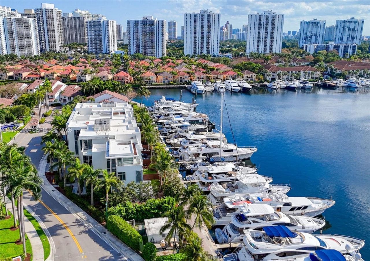 21050 Point Pl , Unit 2601, Aventura, FL 33180 Photo