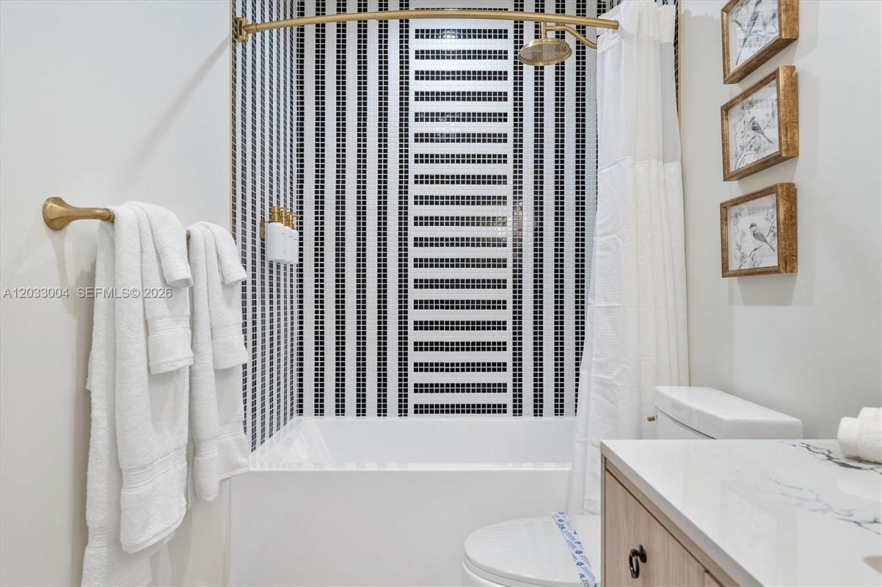 2700 NW 2nd Ave , Unit 230, Miami, FL 33127 Photo
