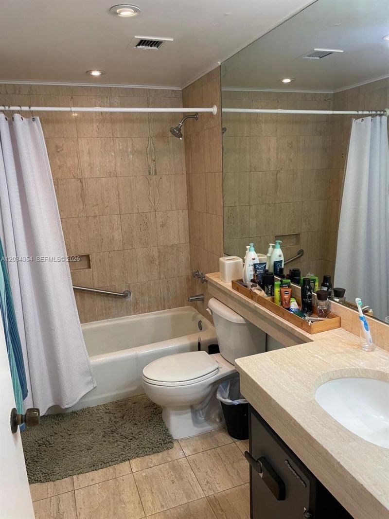 700 Biltmore Way, Unit 1015, Coral Gables, FL 33134 Photo