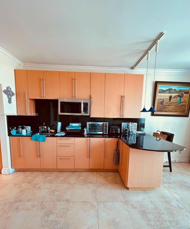 700 Biltmore Way, Unit 1015, Coral Gables, FL 33134 Photo