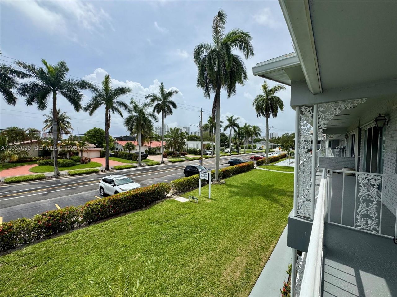 630 Layne Blvd , Unit 211, Hallandale Beach, FL 33009 Photo