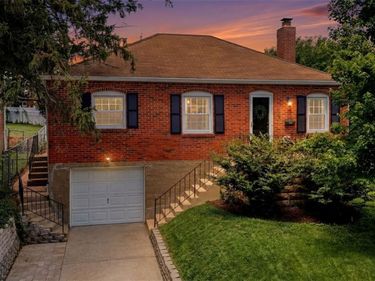 2906 Wingate Court, St Louis, MO 63119
