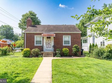 5600 4TH STREET S , ARLINGTON, VA 22204