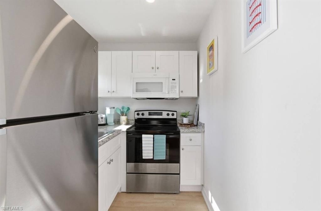 2147 Washington Ave , Unit B, Naples, FL 34112 Photo