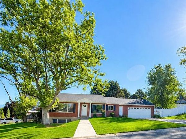 273 E SPRINGHILL DR S, Unit 77, North Salt Lake, UT 84054
