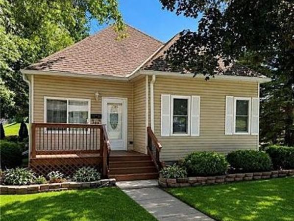 322 E 7th Street, Maryville, MO 64468