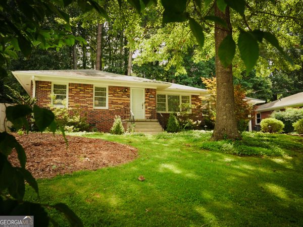 579 N Superior Avenue, Decatur, GA 30033