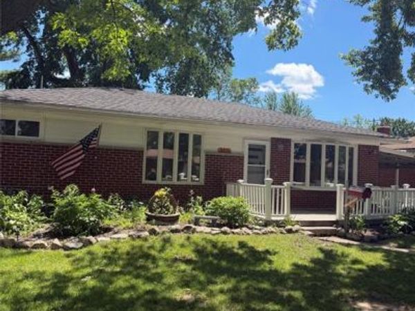 8774 Shannon Drive, Sterling Heights, MI 48314