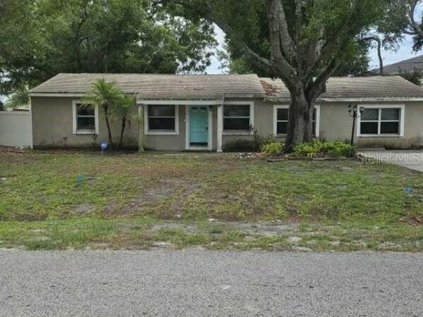 TAMPA, FL 33611