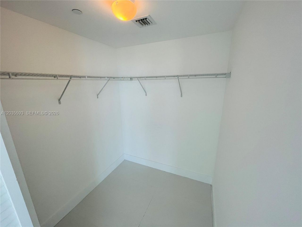 950 Brickell Bay Dr, Unit 3210, Miami, FL 33131 Photo