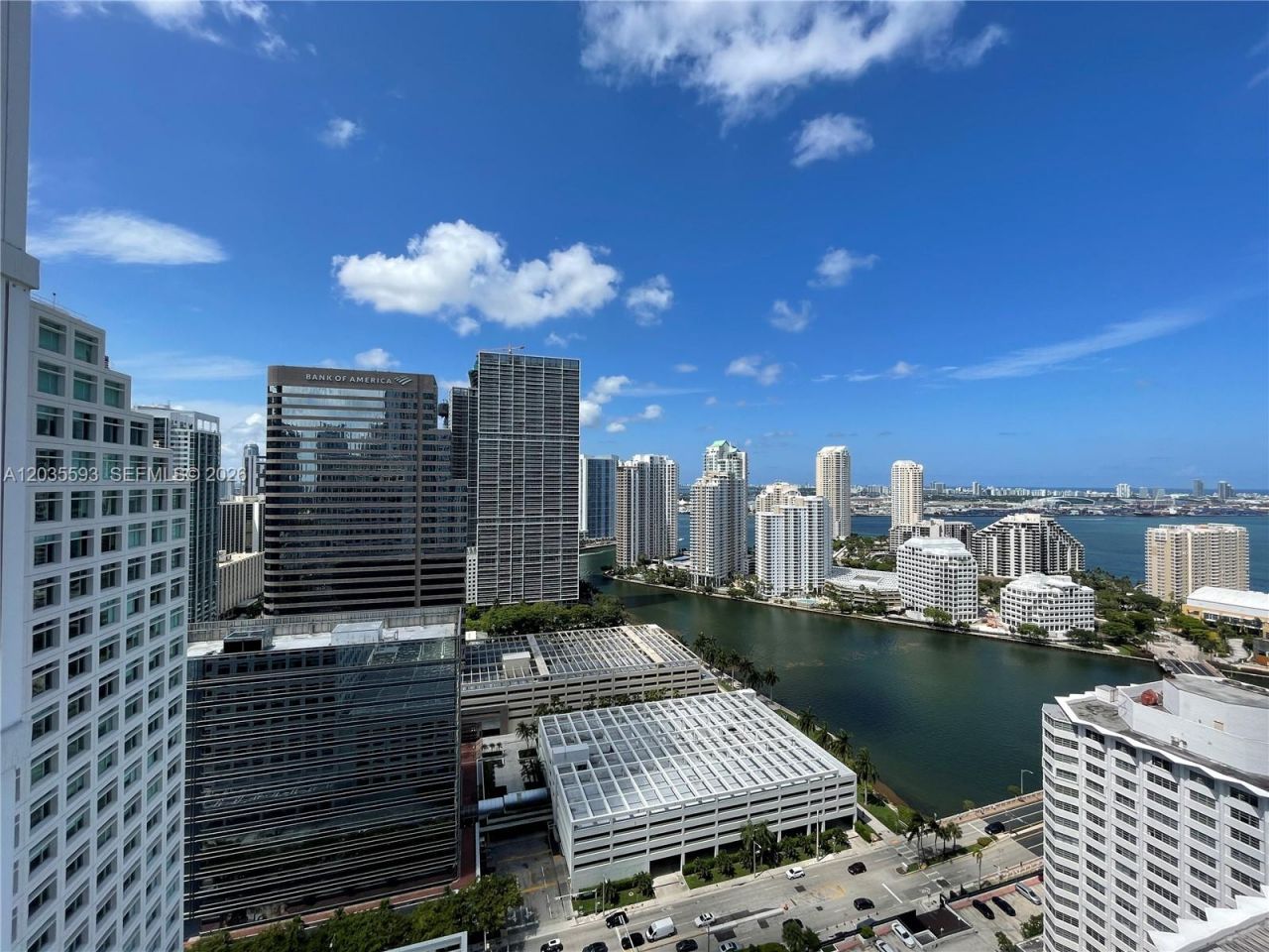 950 Brickell Bay Dr, Unit 3210, Miami, FL 33131 Photo