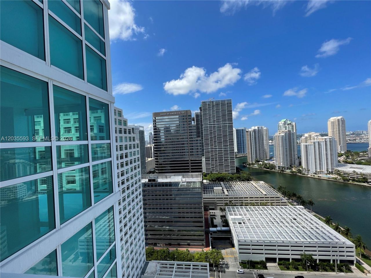 950 Brickell Bay Dr, Unit 3210, Miami, FL 33131 Photo