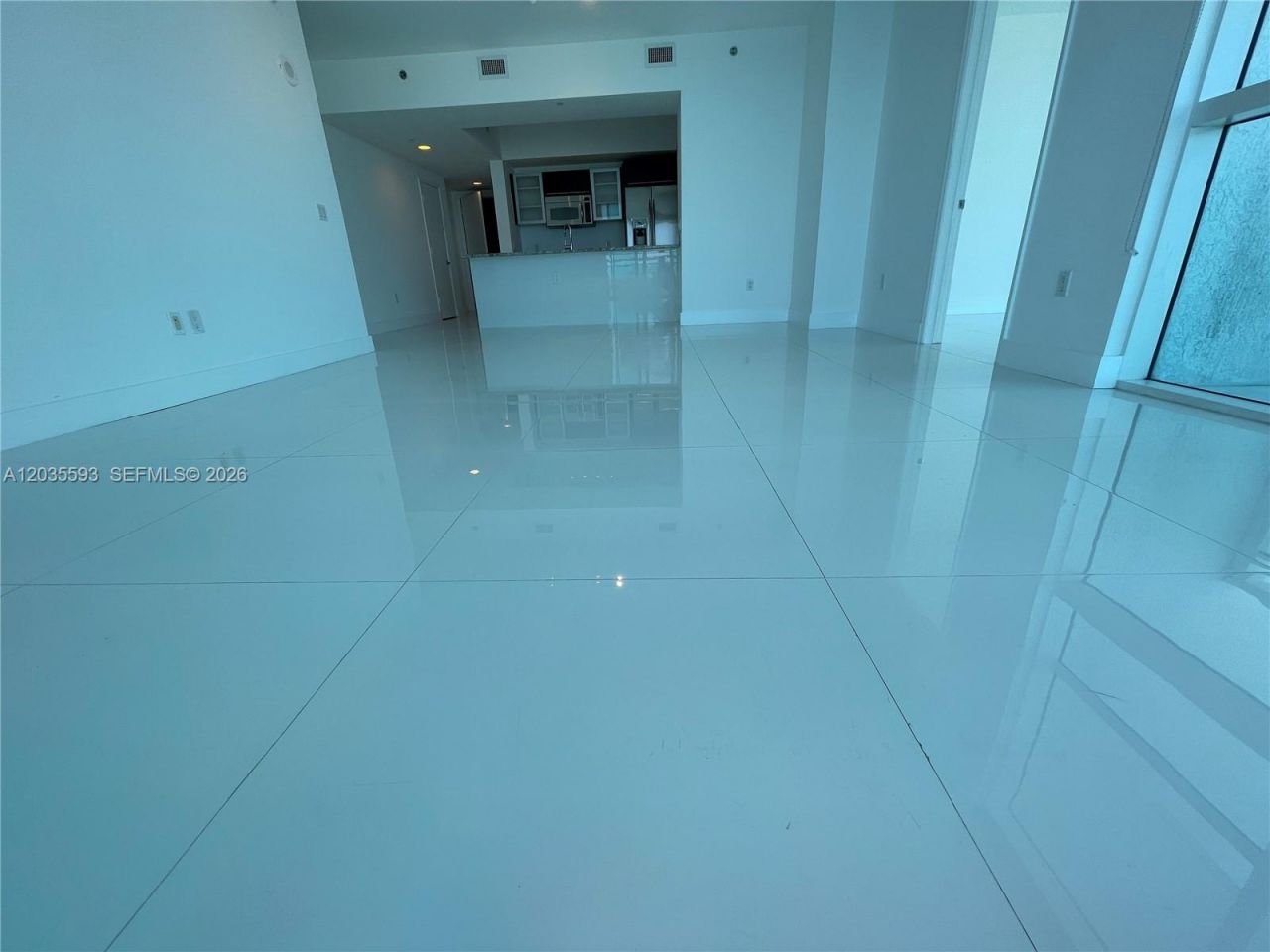 950 Brickell Bay Dr, Unit 3210, Miami, FL 33131 Photo