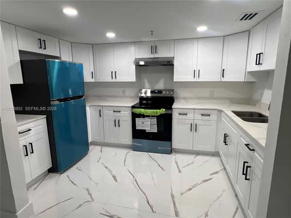 17050 NW 55th Ave , Unit 7, Miami Gardens, FL 33055