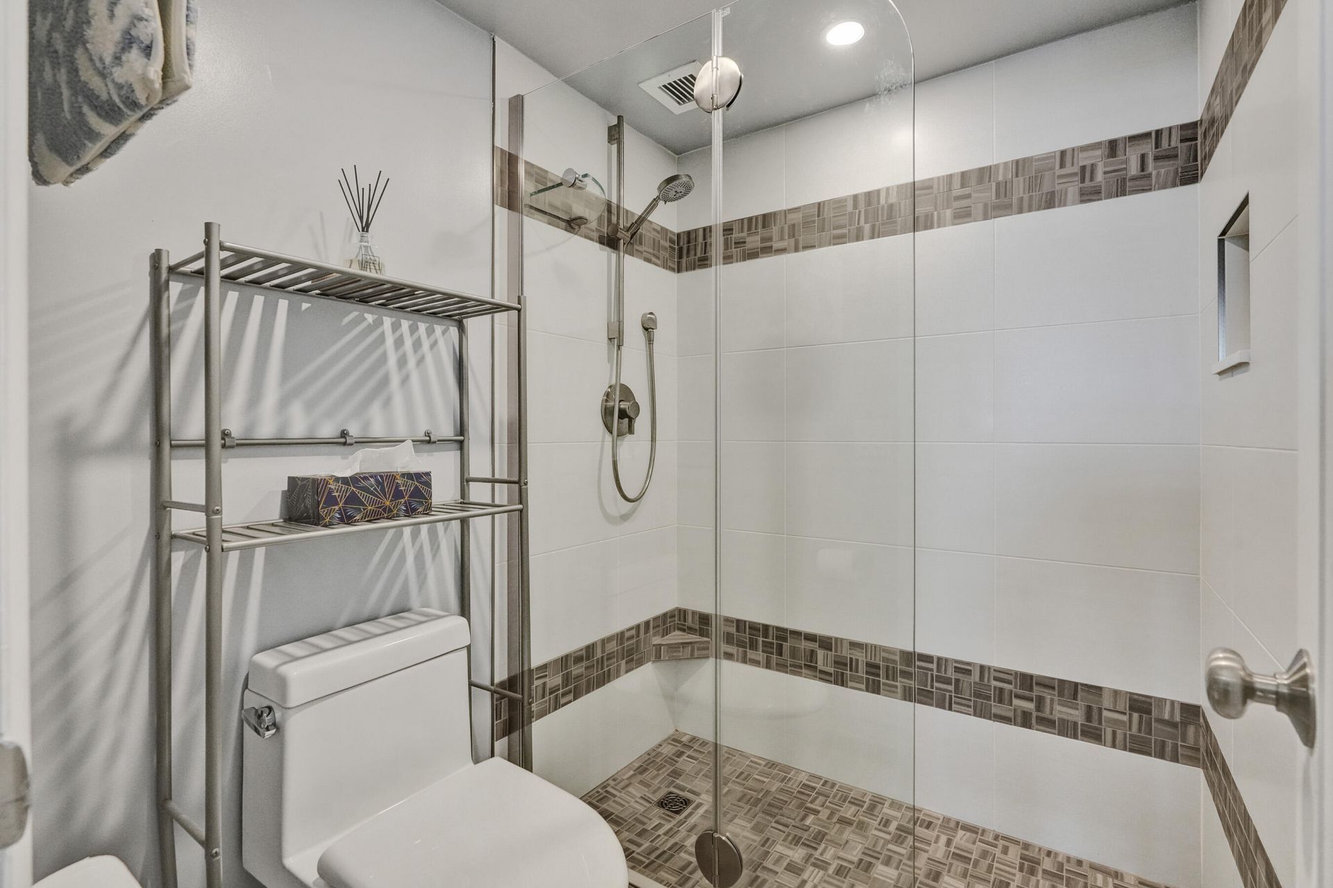 3015 N Ocean Boulevard, Unit 3d, Fort Lauderdale, FL 33308 Photo