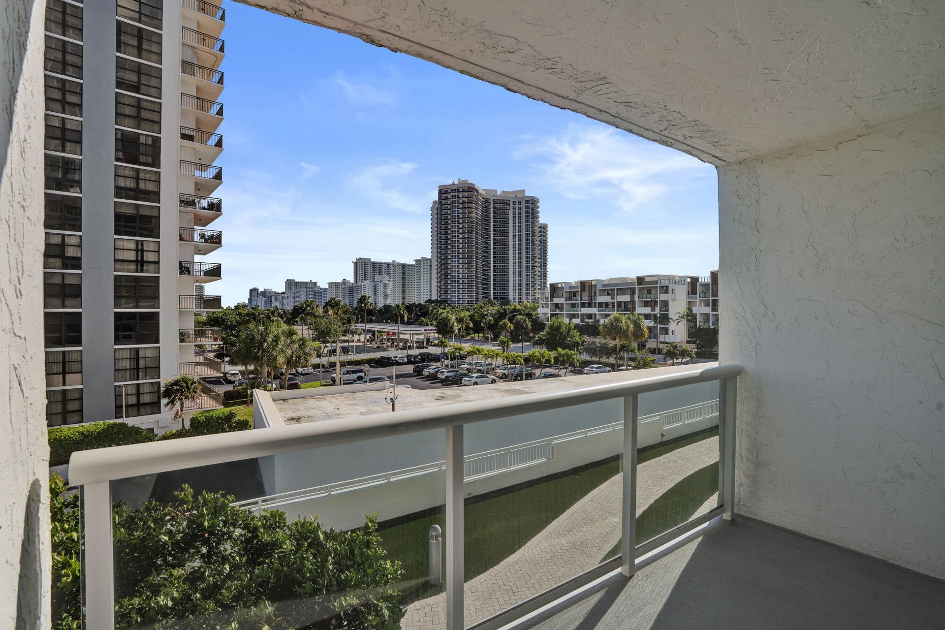3015 N Ocean Boulevard, Unit 3d, Fort Lauderdale, FL 33308 Photo