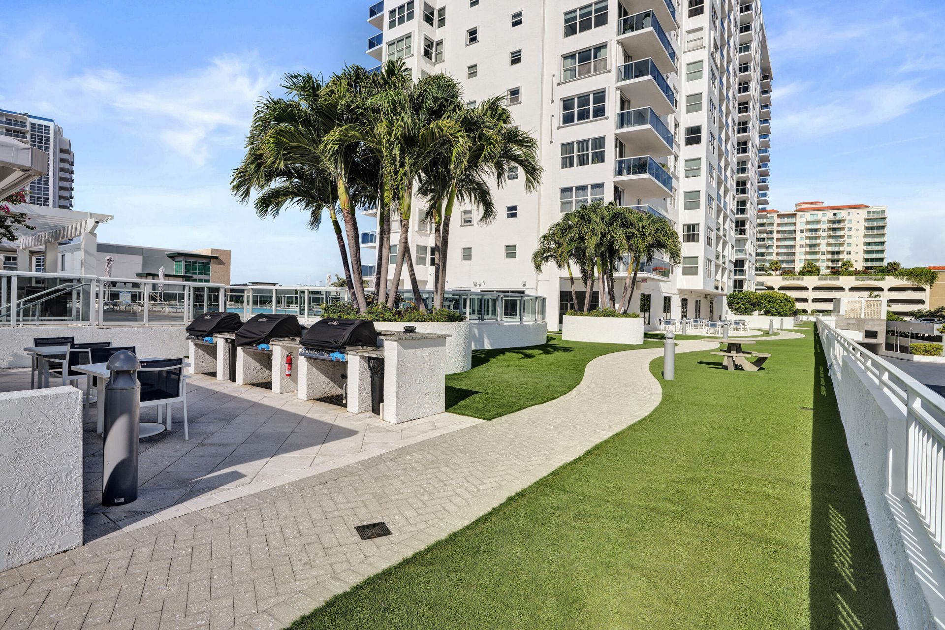 3015 N Ocean Boulevard, Unit 3d, Fort Lauderdale, FL 33308 Photo