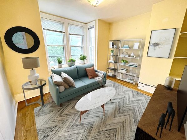 242 Princeton St, Unit 1, Boston, MA 02128