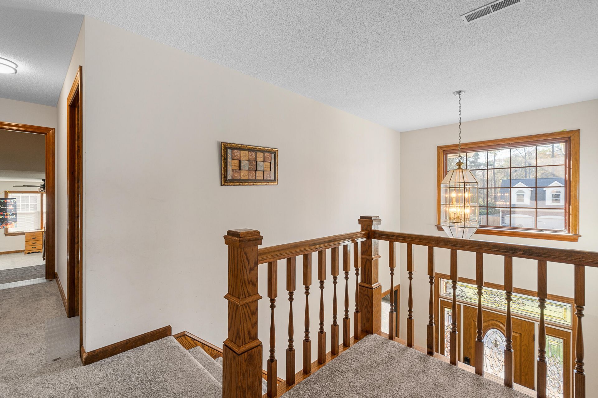 406 King Charles Circle Photo 34