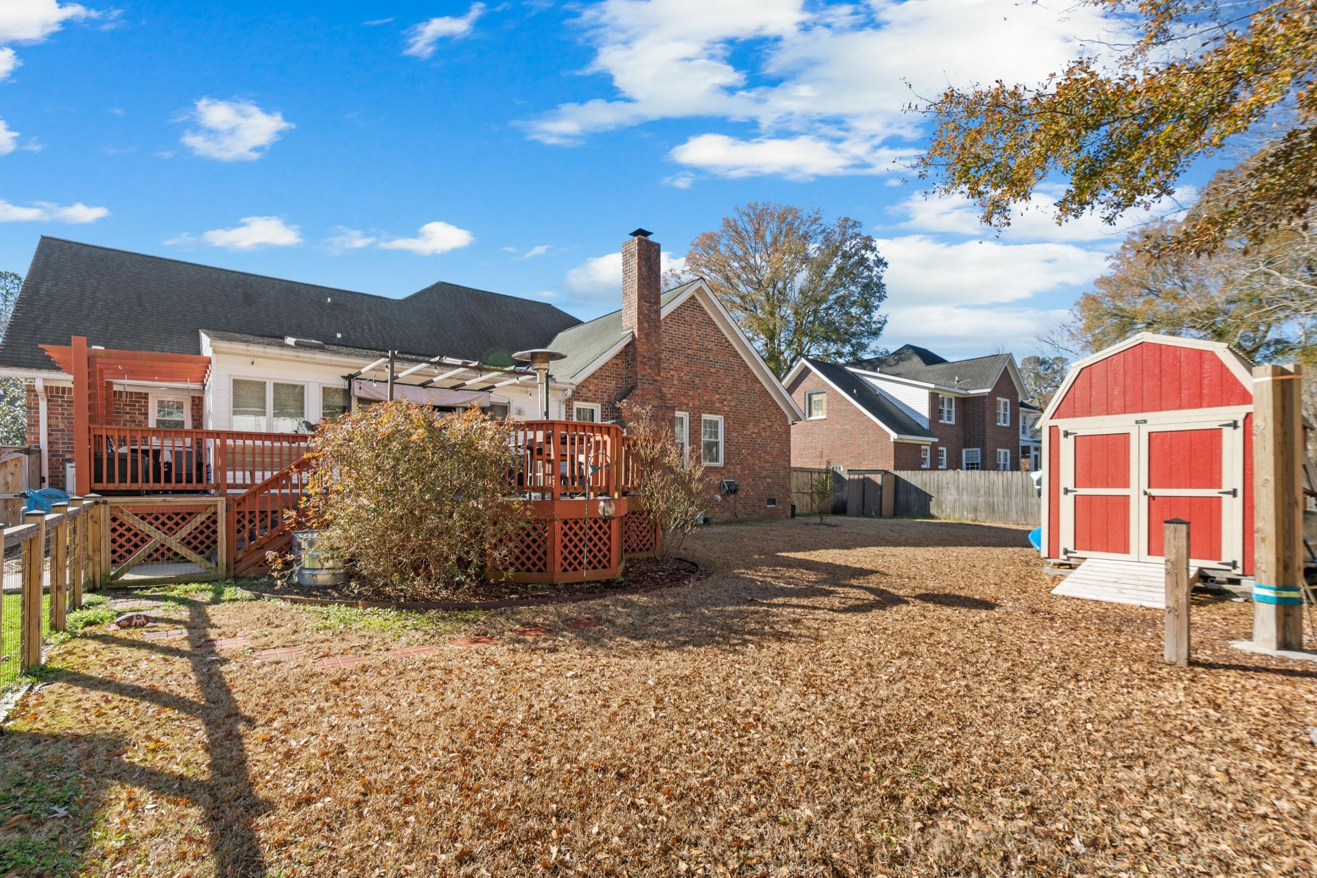 406 King Charles Circle Photo 48