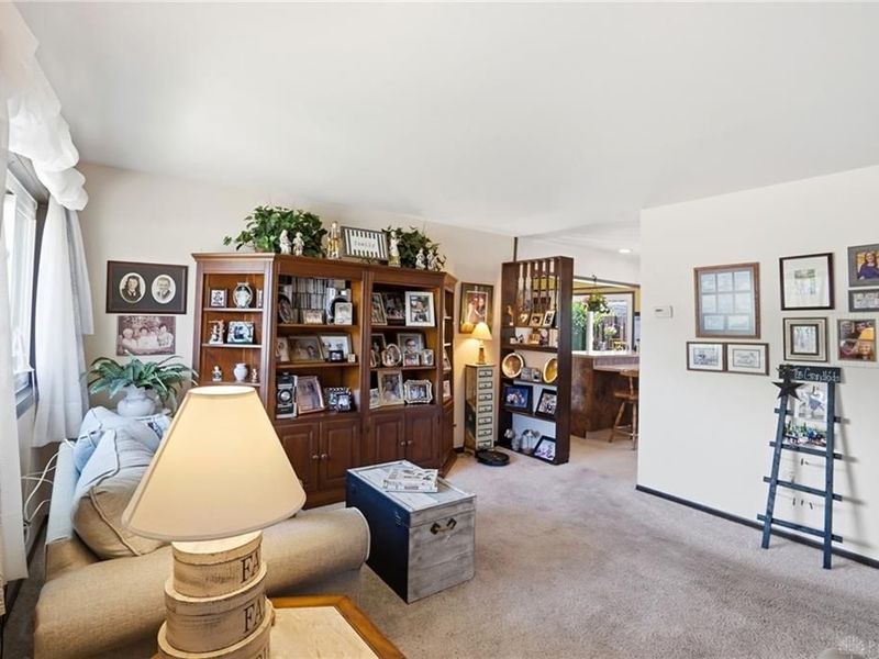 500 Beverly Drive, Piqua, OH 45356 Photo 4