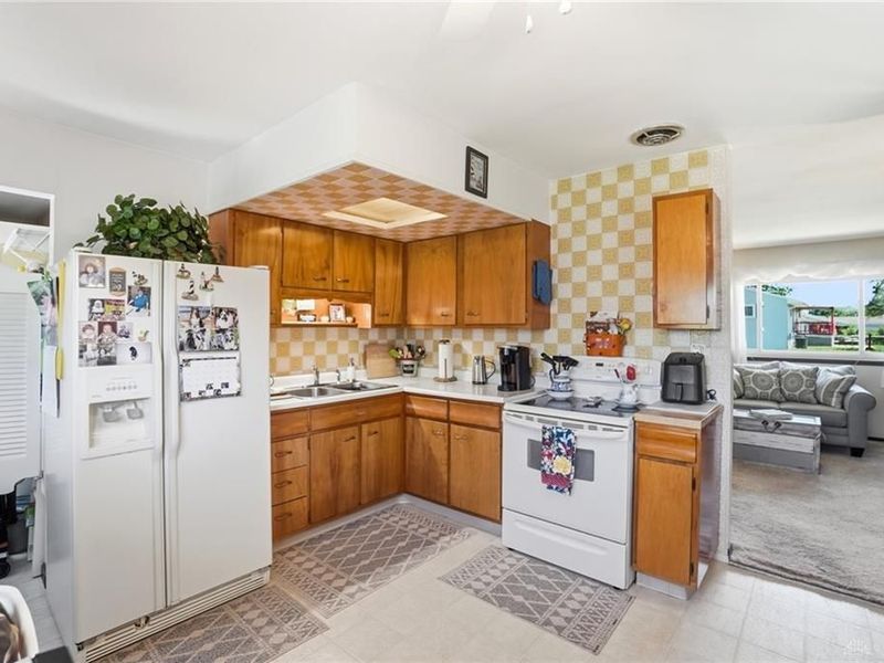 500 Beverly Drive, Piqua, OH 45356 Photo 7