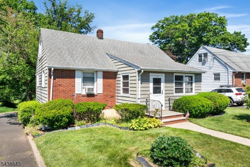 623 1st Ave, Raritan, NJ 08869 Main Photo