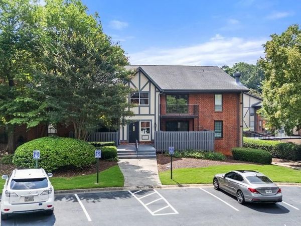 6851 Roswell Road , Unit O8, Atlanta, GA 30328